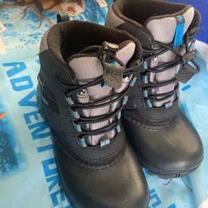 Columbia Waterproof boots
